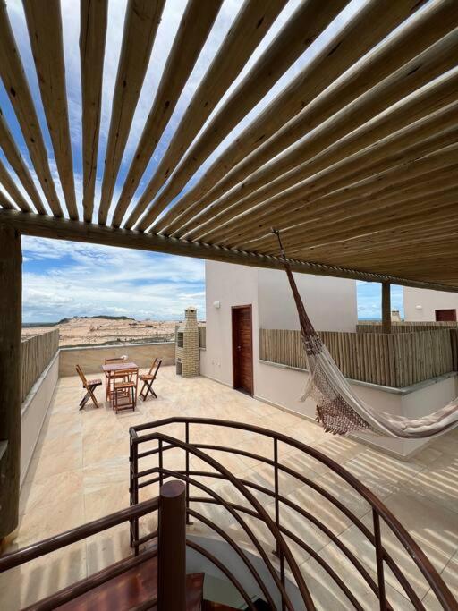 Flat Canoa Quebrada Com Terraco